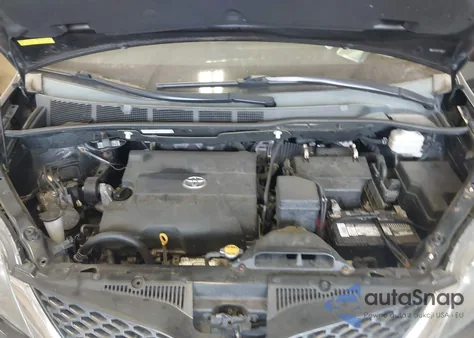 2011 Toyota Sienna Se z USA, uszkodzony, nr VIN 5TDXK3DC0BS128298